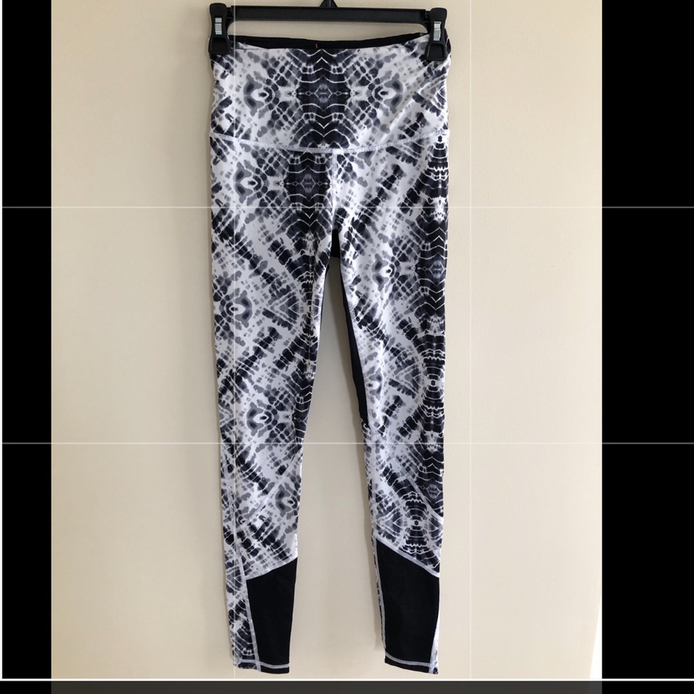 Victoria’s Secret Sport Leggings
